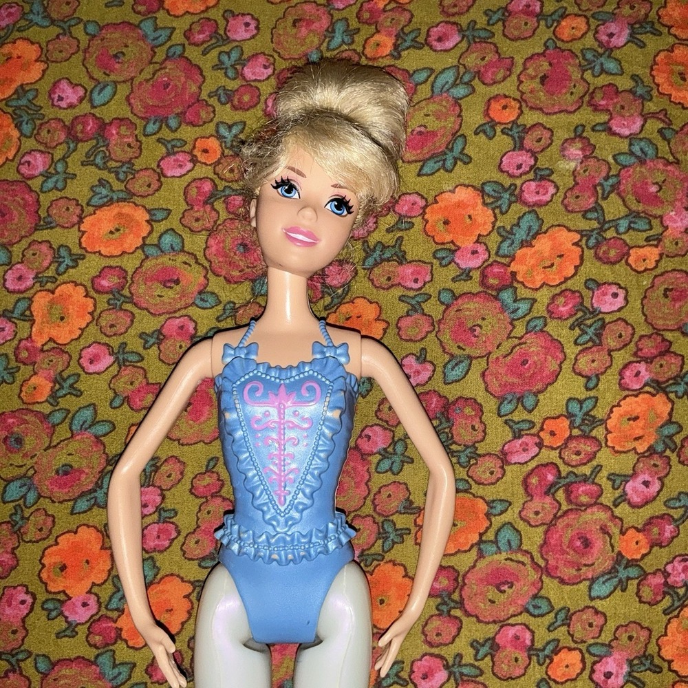 Barbie Disney Princess Ballerina‎ Doll Cinderella 2012